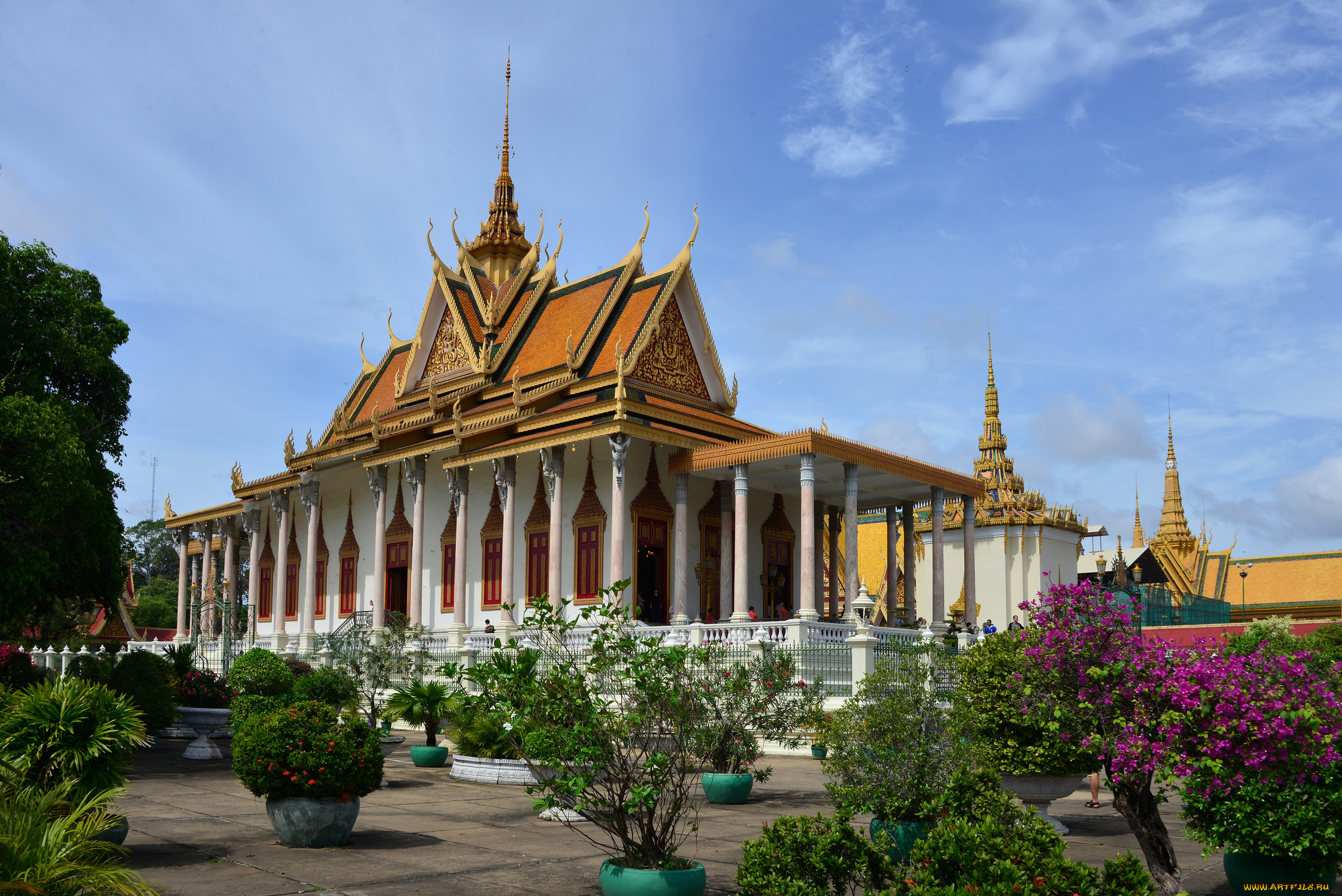silver pagoda phnom penh, , -    , , 